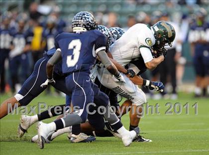 Thumbnail 1 in Le Grand vs. Sierra Canyon (CIF State D4 Final) photogallery.
