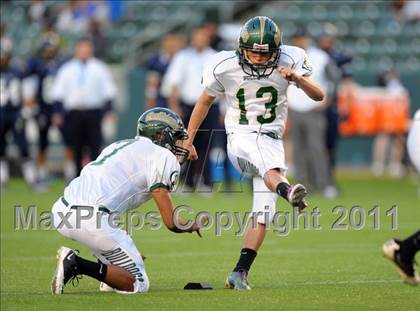 Thumbnail 2 in Le Grand vs. Sierra Canyon (CIF State D4 Final) photogallery.