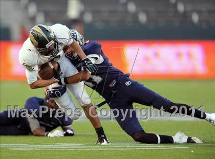 Thumbnail 1 in Le Grand vs. Sierra Canyon (CIF State D4 Final) photogallery.
