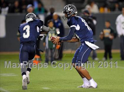 Thumbnail 2 in Le Grand vs. Sierra Canyon (CIF State D4 Final) photogallery.