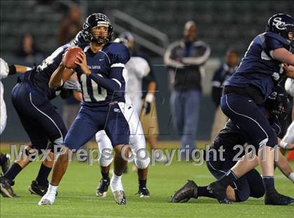 Thumbnail 2 in Le Grand vs. Sierra Canyon (CIF State D4 Final) photogallery.