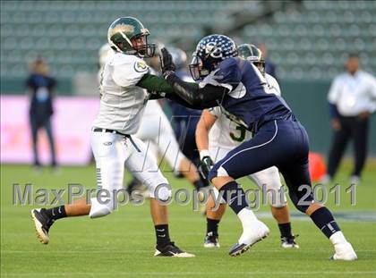 Thumbnail 3 in Le Grand vs. Sierra Canyon (CIF State D4 Final) photogallery.