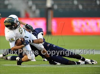 Thumbnail 2 in Le Grand vs. Sierra Canyon (CIF State D4 Final) photogallery.