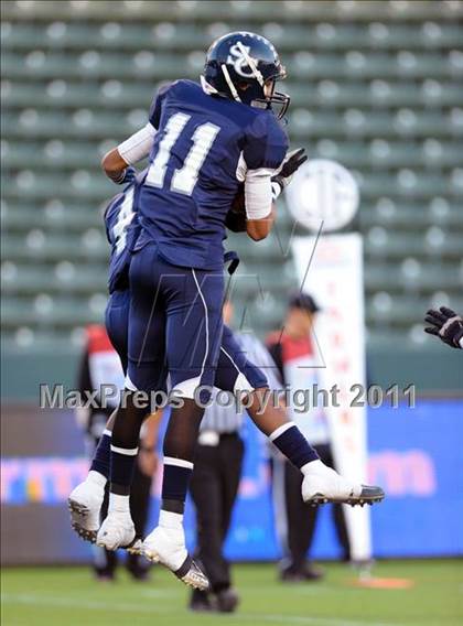 Thumbnail 2 in Le Grand vs. Sierra Canyon (CIF State D4 Final) photogallery.