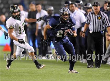 Thumbnail 1 in Le Grand vs. Sierra Canyon (CIF State D4 Final) photogallery.
