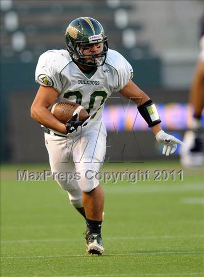 Thumbnail 3 in Le Grand vs. Sierra Canyon (CIF State D4 Final) photogallery.