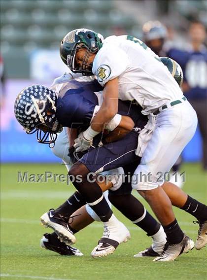 Thumbnail 3 in Le Grand vs. Sierra Canyon (CIF State D4 Final) photogallery.