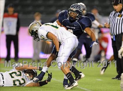 Thumbnail 2 in Le Grand vs. Sierra Canyon (CIF State D4 Final) photogallery.