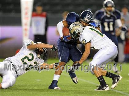 Thumbnail 1 in Le Grand vs. Sierra Canyon (CIF State D4 Final) photogallery.