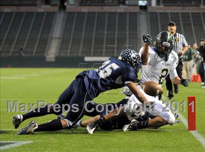 Thumbnail 2 in Le Grand vs. Sierra Canyon (CIF State D4 Final) photogallery.