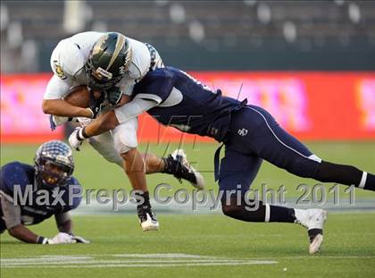 Thumbnail 3 in Le Grand vs. Sierra Canyon (CIF State D4 Final) photogallery.