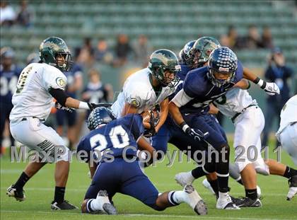 Thumbnail 3 in Le Grand vs. Sierra Canyon (CIF State D4 Final) photogallery.