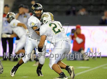 Thumbnail 1 in Le Grand vs. Sierra Canyon (CIF State D4 Final) photogallery.