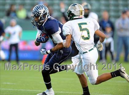 Thumbnail 3 in Le Grand vs. Sierra Canyon (CIF State D4 Final) photogallery.