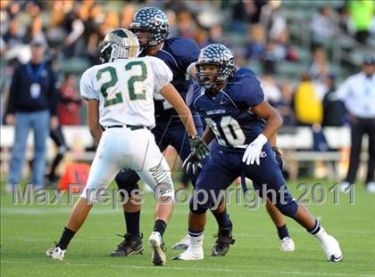 Thumbnail 2 in Le Grand vs. Sierra Canyon (CIF State D4 Final) photogallery.
