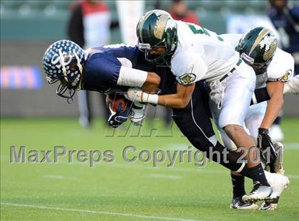Thumbnail 2 in Le Grand vs. Sierra Canyon (CIF State D4 Final) photogallery.