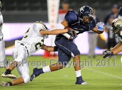 Thumbnail 3 in Le Grand vs. Sierra Canyon (CIF State D4 Final) photogallery.