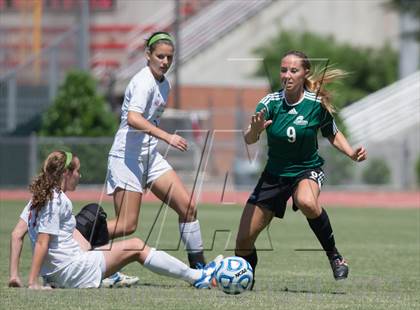 Thumbnail 3 in Cardinal Gibbons vs. St. Stephens (NCHSAA 3A Final) photogallery.
