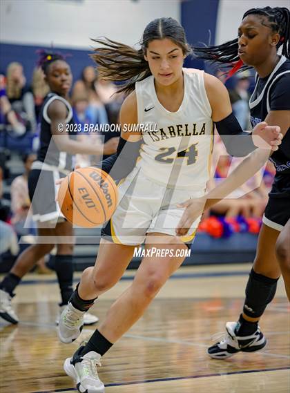 Thumbnail 3 in Chilton County vs Isabella (Chilton County Tournament) photogallery.