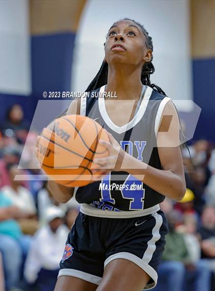 Thumbnail 1 in Chilton County vs Isabella (Chilton County Tournament) photogallery.