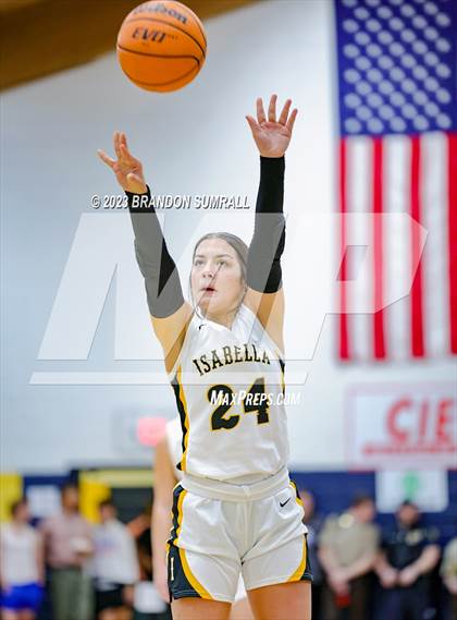 Thumbnail 2 in Chilton County vs Isabella (Chilton County Tournament) photogallery.
