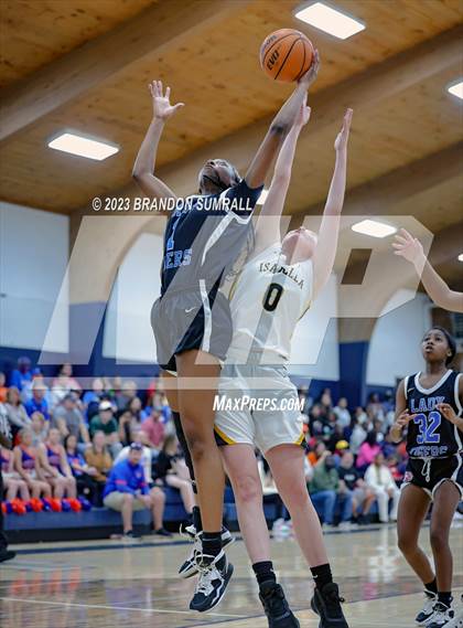 Thumbnail 2 in Chilton County vs Isabella (Chilton County Tournament) photogallery.