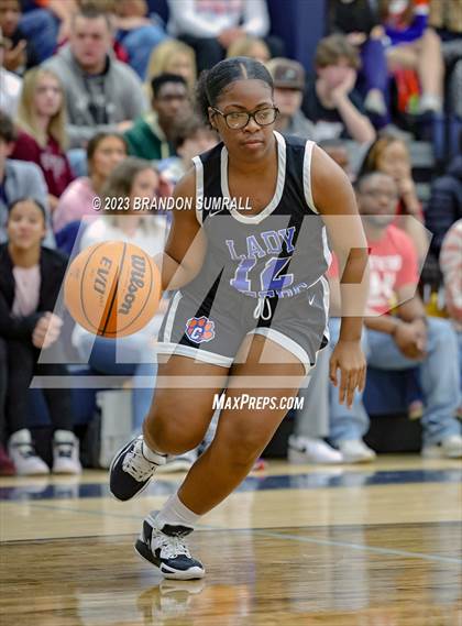 Thumbnail 3 in Chilton County vs Isabella (Chilton County Tournament) photogallery.