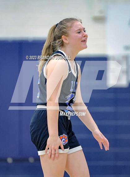 Thumbnail 3 in Chilton County vs Isabella (Chilton County Tournament) photogallery.