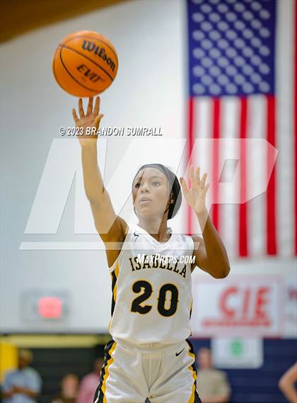 Thumbnail 1 in Chilton County vs Isabella (Chilton County Tournament) photogallery.