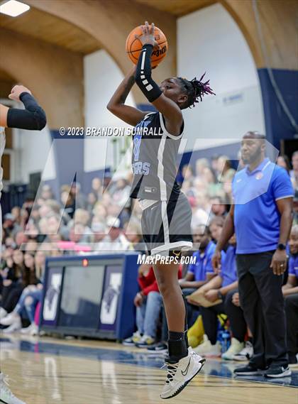 Thumbnail 2 in Chilton County vs Isabella (Chilton County Tournament) photogallery.