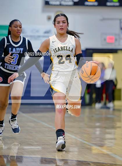 Thumbnail 2 in Chilton County vs Isabella (Chilton County Tournament) photogallery.