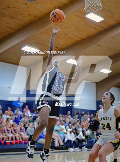Thumbnail 3 in Chilton County vs Isabella (Chilton County Tournament) photogallery.