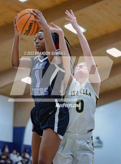Thumbnail 3 in Chilton County vs Isabella (Chilton County Tournament) photogallery.