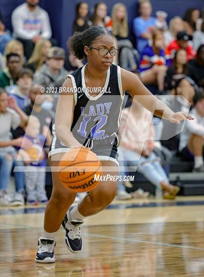 Thumbnail 2 in Chilton County vs Isabella (Chilton County Tournament) photogallery.