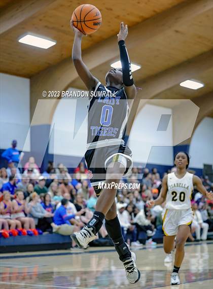 Thumbnail 2 in Chilton County vs Isabella (Chilton County Tournament) photogallery.