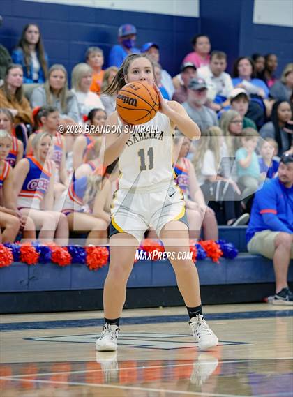 Thumbnail 3 in Chilton County vs Isabella (Chilton County Tournament) photogallery.