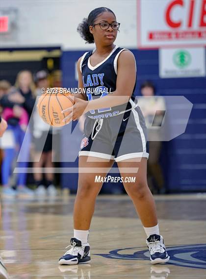 Thumbnail 1 in Chilton County vs Isabella (Chilton County Tournament) photogallery.
