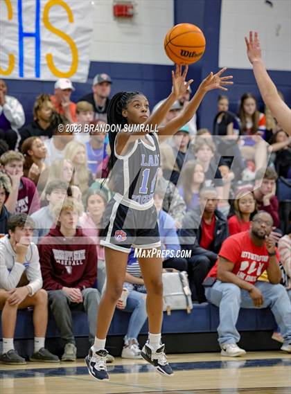 Thumbnail 3 in Chilton County vs Isabella (Chilton County Tournament) photogallery.