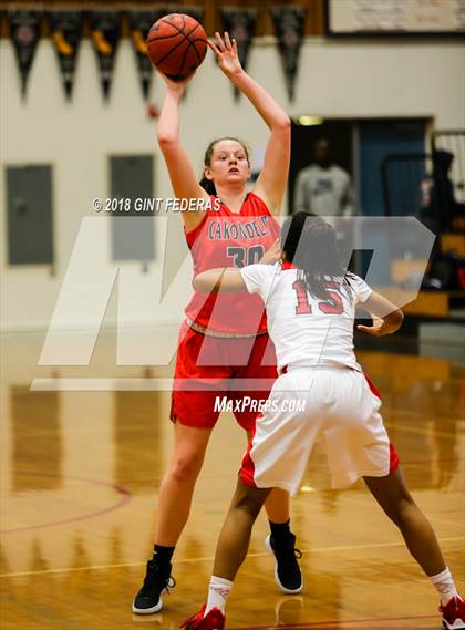 Thumbnail 3 in McClatchy vs. Carondelet (Lamorinda Classic) photogallery.