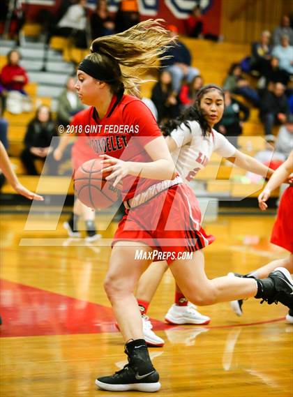 Thumbnail 1 in McClatchy vs. Carondelet (Lamorinda Classic) photogallery.