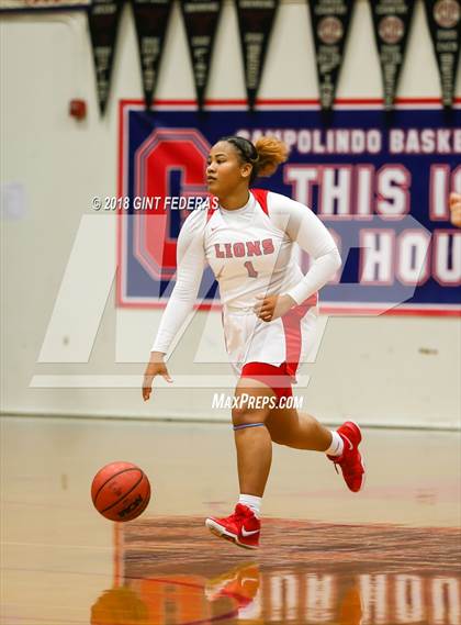 Thumbnail 3 in McClatchy vs. Carondelet (Lamorinda Classic) photogallery.