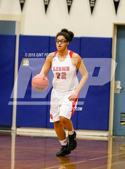 Thumbnail 3 in McClatchy vs. Carondelet (Lamorinda Classic) photogallery.
