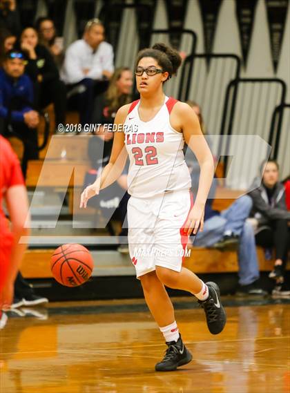 Thumbnail 3 in McClatchy vs. Carondelet (Lamorinda Classic) photogallery.