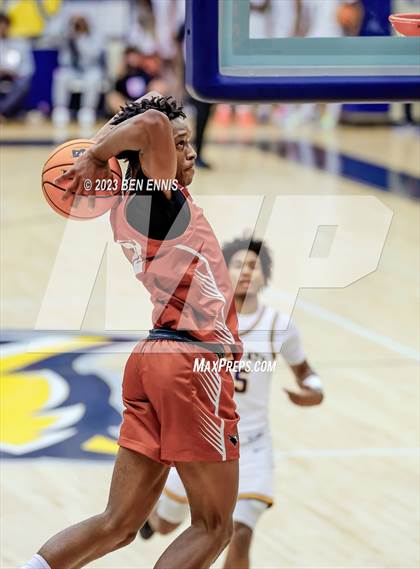 Thumbnail 3 in Kell vs. Wheeler (Battle in The Peach) photogallery.