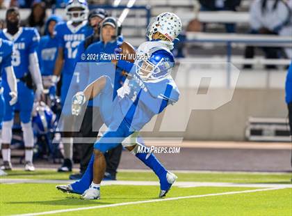 Thumbnail 3 in Midlothian vs Brewer UIL 5A Bi-District Playoff photogallery.