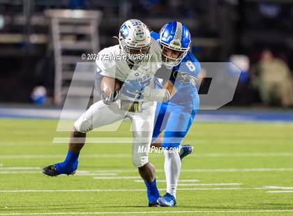Thumbnail 1 in Midlothian vs Brewer UIL 5A Bi-District Playoff photogallery.