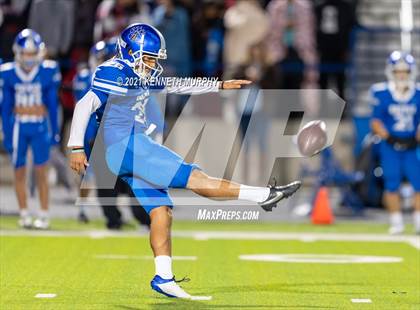 Thumbnail 2 in Midlothian vs Brewer UIL 5A Bi-District Playoff photogallery.