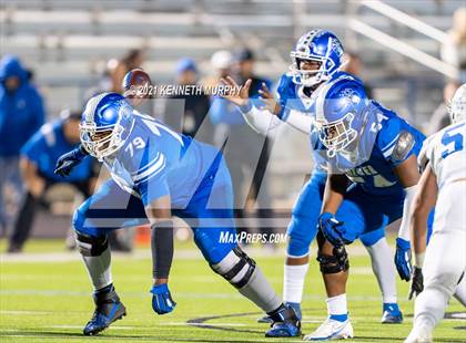 Thumbnail 3 in Midlothian vs Brewer UIL 5A Bi-District Playoff photogallery.