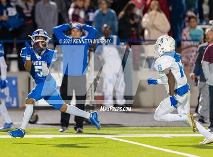 Thumbnail 3 in Midlothian vs Brewer UIL 5A Bi-District Playoff photogallery.
