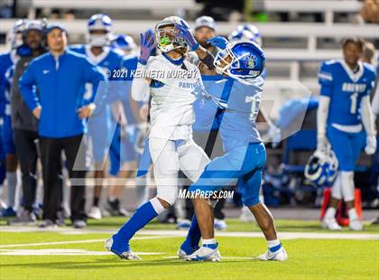 Thumbnail 1 in Midlothian vs Brewer UIL 5A Bi-District Playoff photogallery.